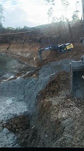 1.8M views · 6.3K reactions | Nervios de acero | Oscar Operador de Maquinaria Pesada | Facebook