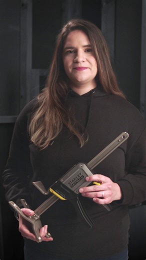 Mantenha-o simples! Com o elevador multiusos STANLEY TradeLift, levantar e agarrar objetos pesados nunca foi tão fácil. A ferramenta essencial para profissionais exigentes. 🛠️✨ ✔️Referências: FMHT83550-1 | Stanley Tools