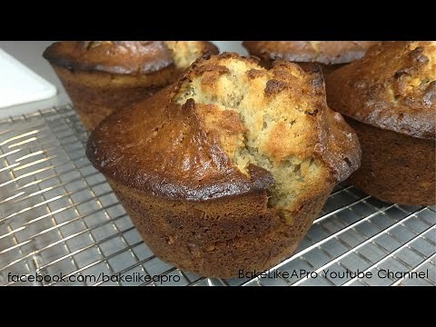 Easy Jumbo Banana Walnut Muffins Recipe