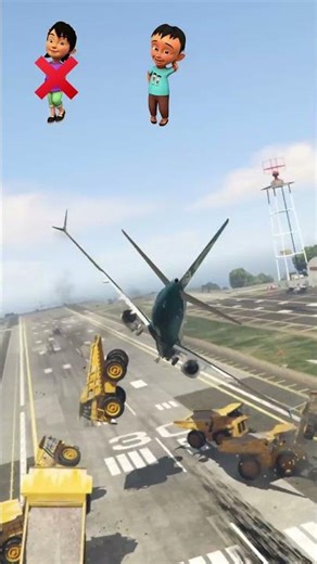 Susanti, Fizi, Upin Trying To Stop Crash Plane #gta #gta5 #ytshorts #upinipin