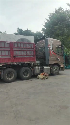 Shipment loading for our gold refinery contrucstion in Laos #goldproduction #goldrefining #factory