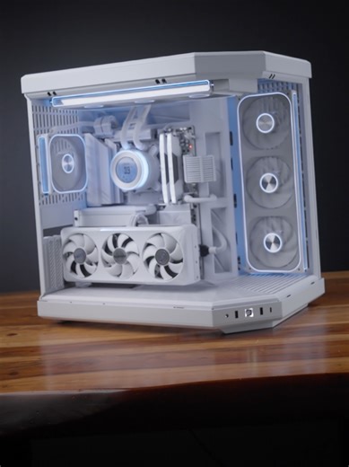 The Ultimate Clean Slate: Hyte Y70 White Build