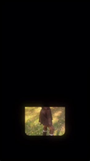 Czy można pachnieć jak milion dolarów, wydając tylko 39,90 zł? 💰✨ Z nami — TAK! 🩷 W Neness znajdziesz zapachy, które pachną luksusem, a kosztują tyle, co kawa i croissant ☕🥐 💫 Kupując duże perfumy otrzymasz perfumetkę 75% taniej, a efekt? Ten sam! • NENESS, • perfumy, • zapach dla niej, • piękny zapach, • perfumeria online, •perfumetka | Neness.pl - Twoja Perfumeria