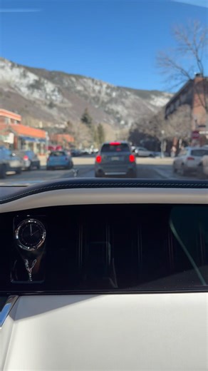 Flashback to Last Month’s Rolls Royce experience in Aspen 🙌🏼 #rollsroycemotors #rollsroyce