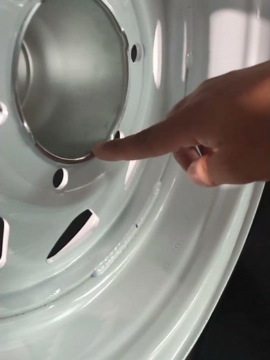 How to install Push Through Center Caps #Install #PushThroughCenterCaps #CarAccessories #Tutorial