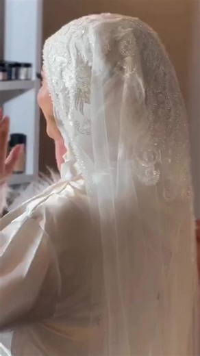 Beautiful Bride in Love | Wedding Moments
