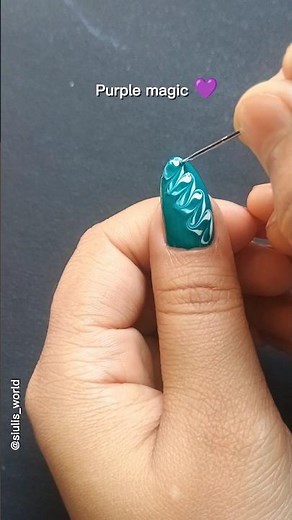 Easy Leaf Nail Art 🌿💅 || Try This at Home