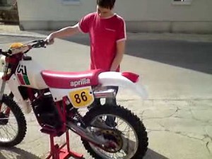 Aprilia RX 50 Corsa Corta warmlaufen