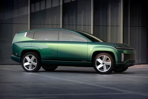 The Futuristic Hyundai Ioniq 7 Is Quite Long