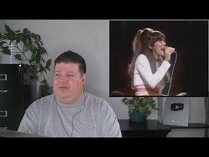 Voice Teacher Reacts to The Carpenters - Superstar