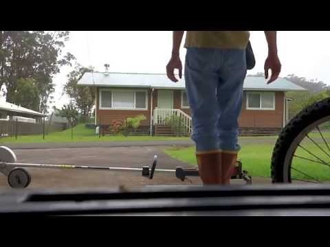 RedMax HEZ2460S edger overview and first start.