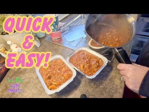 Quick Easy Spag Bol Whilst Doing My Daily Cleaning