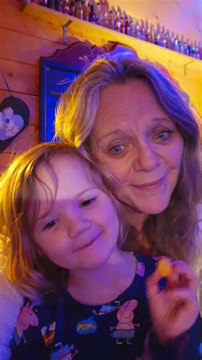 Sue Light (@suelight0)’s videos with Girl on Fire - Alicia Keys