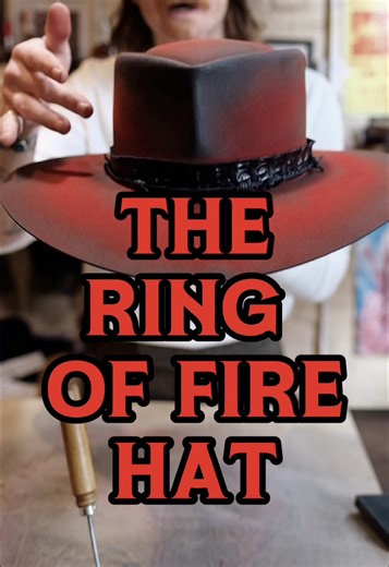 The Ring of Fire custom hat! This hat has the color and vibe of our Helfire hat, mixed with the shape of our gunslinger hat. It’s a bad ass rock n roll western mash up that came out pretty sick if I do say so myself. What styles would you combine? Comment below. Stay wild #rockandroll #western #wild #fashion #style