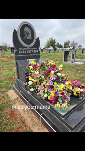 Nobuhe Masango (@nobuhe.masango)’s videos with Umama Owangizalayo - Da Mabusa