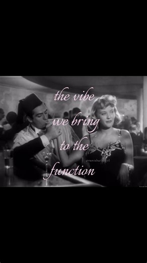 Embracing Old Hollywood Glamour in Modern Style