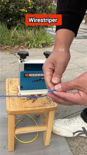 New Mini Electric Wire Stripping Machine For Fast And Easy Cable Peeling #wirestripper #shortvideo