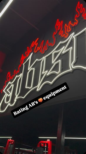 Josie Medema - IFBB PRO | Glute machine ratings you didn’t ask for—but needed 🍑 One of my favorite gyms in Dallas, from the million machines available, posing room,... | Instagram