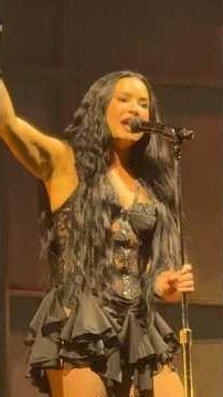 Demi Lovato Delivers Haunting High Note During “Ghost” #demilovato #ghost #itsnotthatdeep