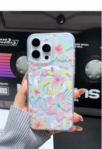 A touch of paradise in your hand🌸#phonecase #magnetic #magnetic #tioktokshop #shockproofcase #trending #aesthetic #hibiscus #tropics #floraldesign #flowers #viral