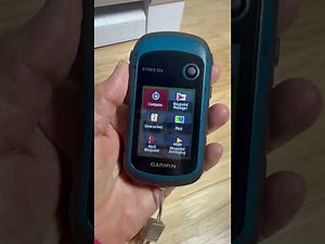 Etrex 22x geocaching and navigating to a waypoint with the compass. It’s all about the dashboard!