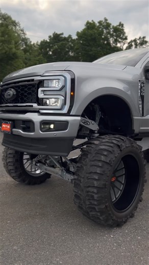 35K views · 763 reactions | Big is an understatement  . All 2023 lift variations have been test fit and ready to go. Put in a quote request at www.anylevellift.com/order. . Owner: @goliathcustoms : @docta_anylevel #anylevellift #anylevellift44s #alumiduty #jtxforged #ford #superduty #f350 #intercotires | Any Level Lift | Facebook