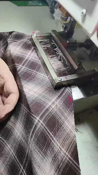 Turning whip into thread