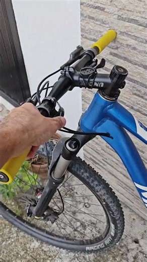 Exa Form 900i dropper post update. no repairs or maintenance done.