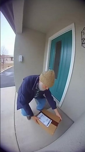 “Package Thief Gets a Muddy Surprise!” #funny #viral #prank #sorts #comedyshort