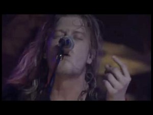 Puddle Of Mudd - Away From Me (Live) - Striking That Familiar Chord 2005 DVD - HD