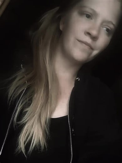 Samantha Maxwell (@samanthe94)’s videos with original sound - Sam