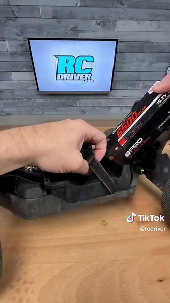 New Spektrum Pro Series 6500mAh 4S SMART HV LiPo Battery Pack