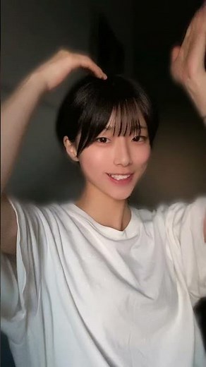 ショートカットというのはこの長さのことを言います。ボブヘアはショートカットではありません。 #ショートカット女子