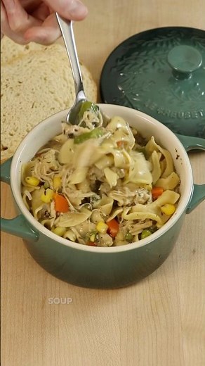 Chicken Noodle Soup #healthyrecipes #easyrecipe #cooking