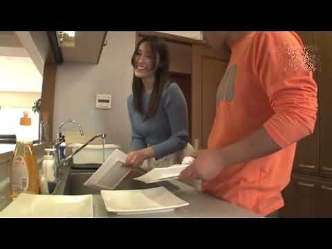 A Beautiful Bond Between Aunt and Young Neighbor | Kanako Iioka