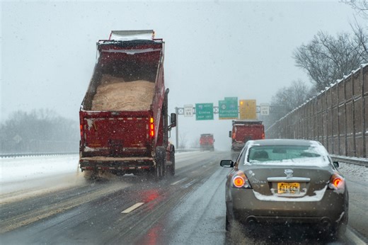 N.J. travel ban begins at 9 p.m. as blizzard descends on state, governor says