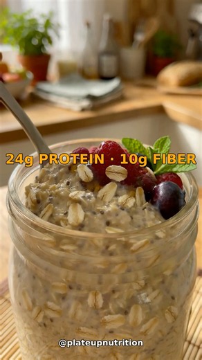 5-Minute Overnight Oats (24g Protein, 10g Fiber)