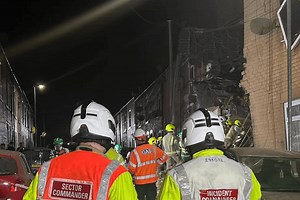 Search teams on scene after Worksop house destroyed in huge blast