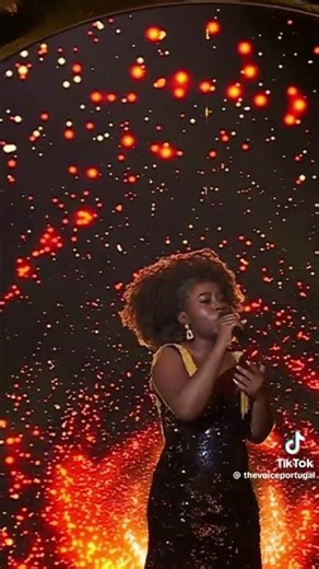 A Linne na 1°Gala ao Vivo do The Voice Portugal #EquipaCalema