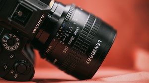 Lensbaby Velvet 28