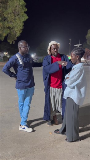 Instant tournage avec la bégayeuse et Prof Immature 😂 #wolfmancasaprod #wolfmanetsesdelires #senegalaise_tik_tok🇸🇳pourtoichallenge