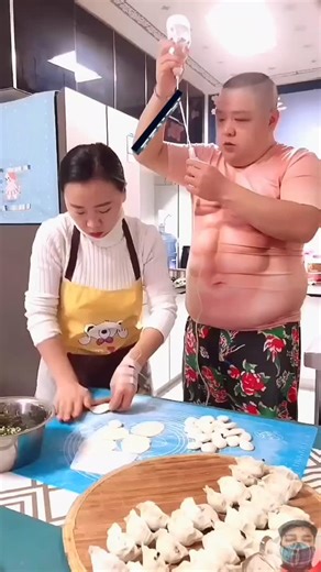 Food challenge on Instagram: "Most Spicy food eating challenge #facebookreel #virals #FacebookPage #view #eating #BOOMchallenge #reelsfbシ #reelschallenge #kitchenrecipies #recipe #mukbangers #husband #explorepage✨ #fluxxmedia"