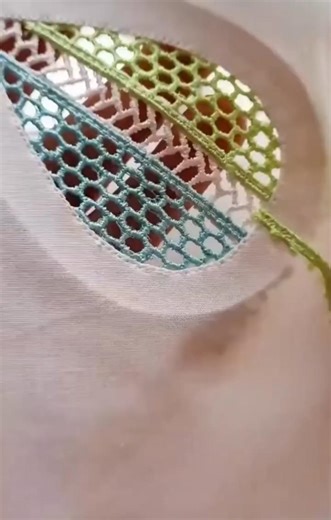DIY lace sleeve design using scarp lace # fashiontrends # ytshorts