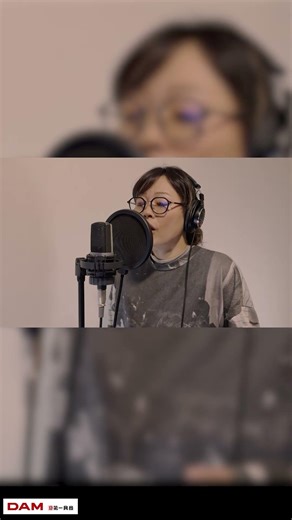 女性が歌うロビンソン！こんなに上手く歌うの初めて見た！ #歌ってみた #歌ってみた #スピッツ #ロビンソン #歌唱王