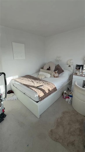 Sunday Room Reset: How to Clean Your Room Today (Simple Steps)