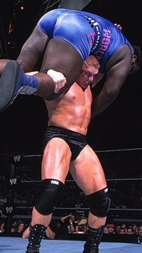 Brock Lesnar vs Mark Henry #WWE #RAW #SMACKDOWN #Shorts #Trending #REELS #Viral #gaming