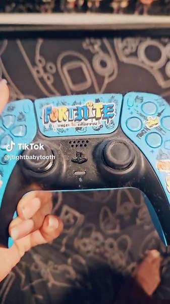 fortnite limited edition PS5 controller #tiktokshopfinds #playstation #EduTok #TikTokLearningCampaign #GamingOnTikTok