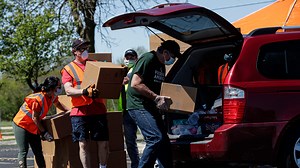 Feeding America hosts drive-up food pantries in Menasha and Oshkosh, with more planned through June