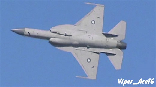 Pakistan’s JF-17 & Rare Saab Erieye AWACS at Dubai Airshow