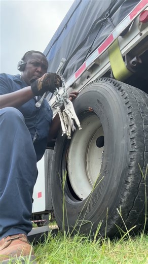 5.5K views · 150 reactions | This is my first time using the mini bar. Anyone have more mini bar videos to share?  | Johnny Willis | Facebook